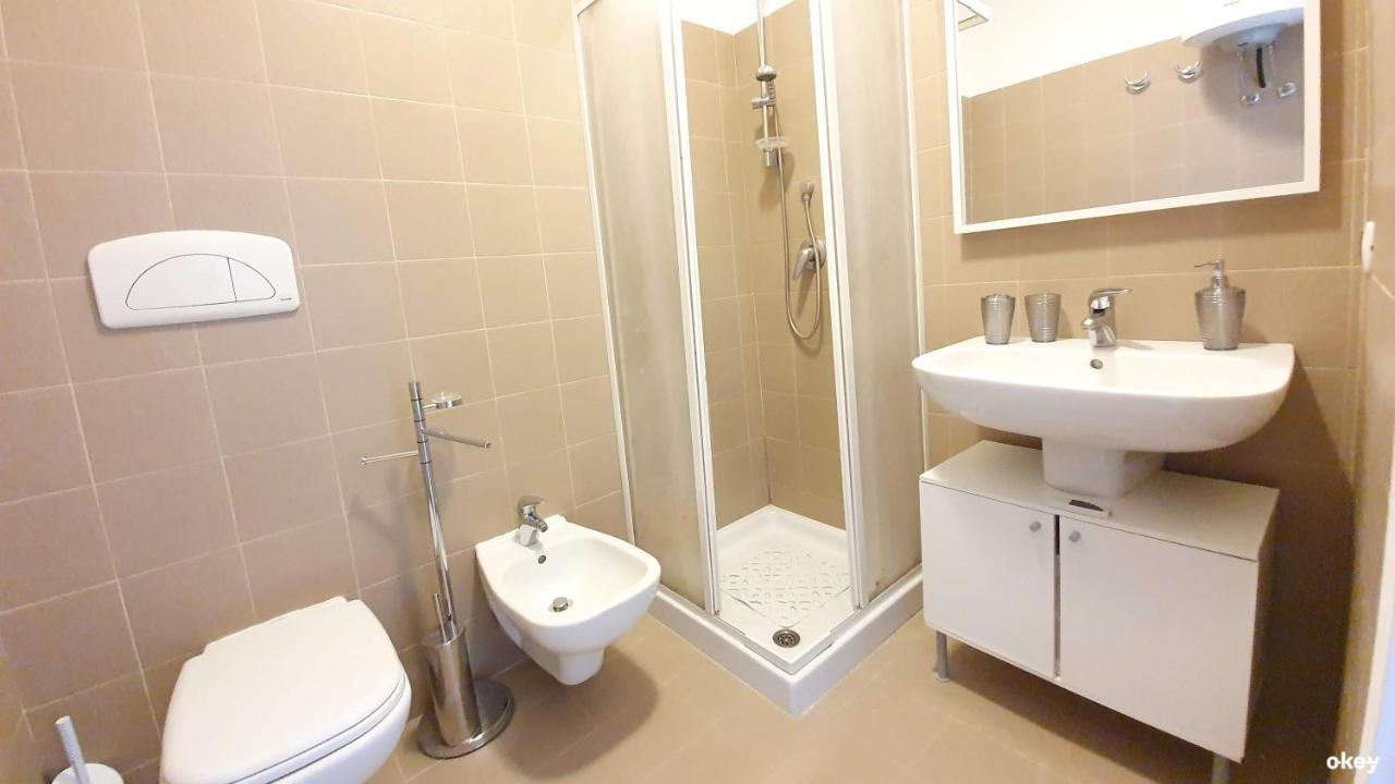 Appartamento Casa Maria - Bari Centro Esterno foto